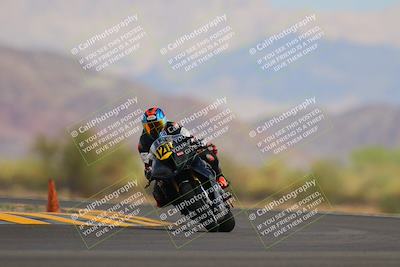 media/Sep-11-2022-SoCal Trackdays (Sun) [[81b7e951af]]/Turn 14 (1130am)/